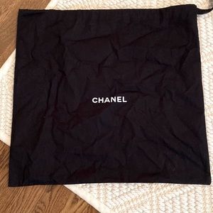 Chanel XL Dust Bag 21x20